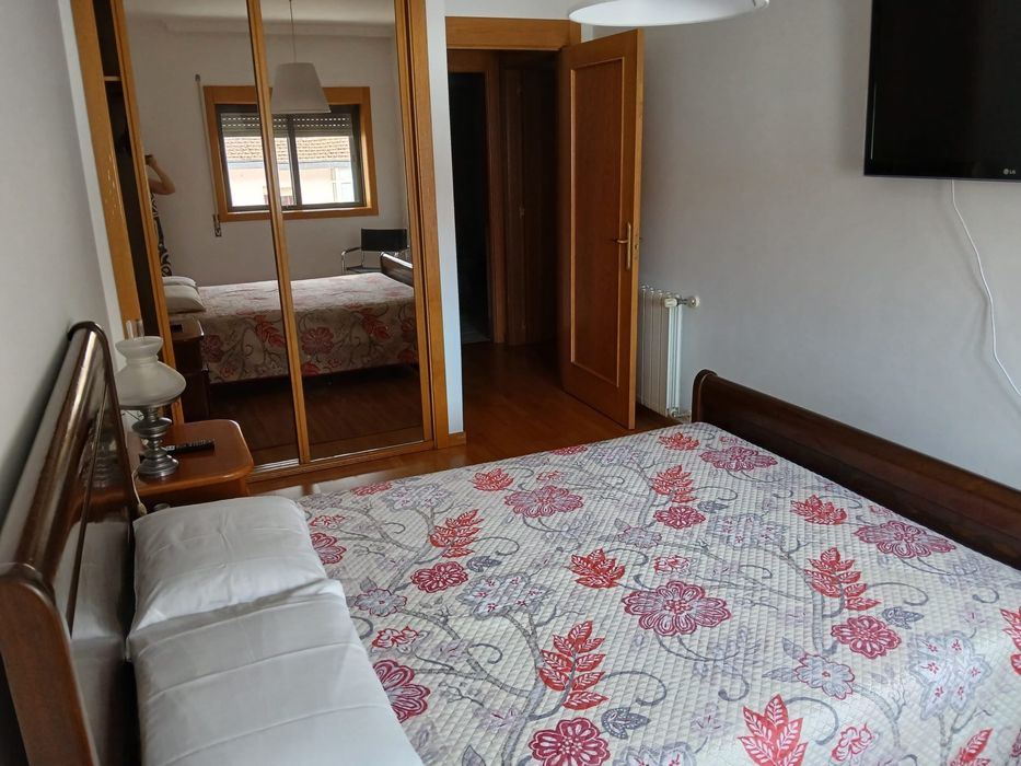 Quarto para arrendar