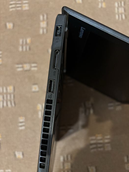 Ноутбук Lenovo ThinkPad 13 (16/256)