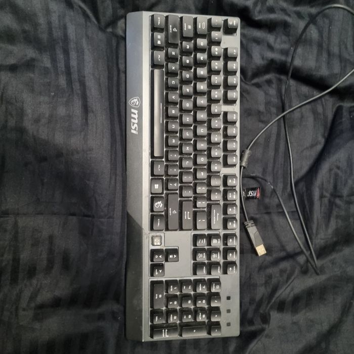 Klawiatura msi wyśmienita do pracy i grania