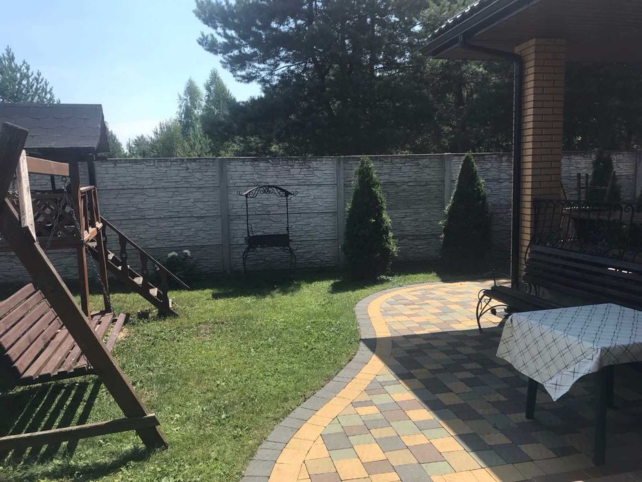 Двох поверхові Апартаменти в смт.Шацьк з кондиціонерами. вул.Вересова 13