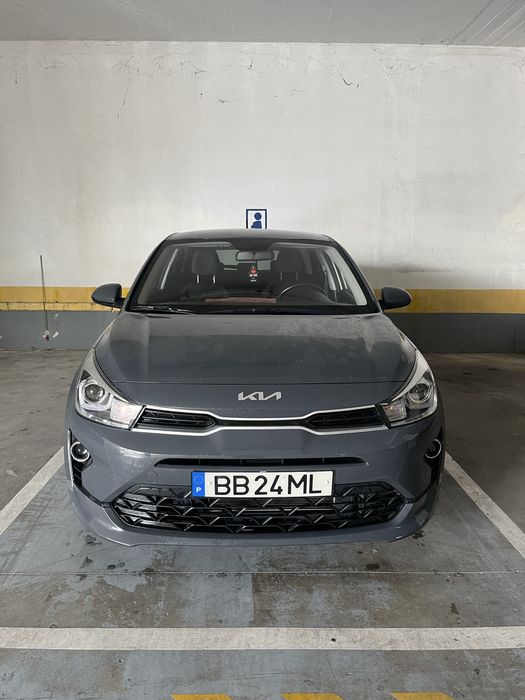 Kia Rio 1.2 CVVT DYN 2023 | 37.000 km | Impecável | Económico
