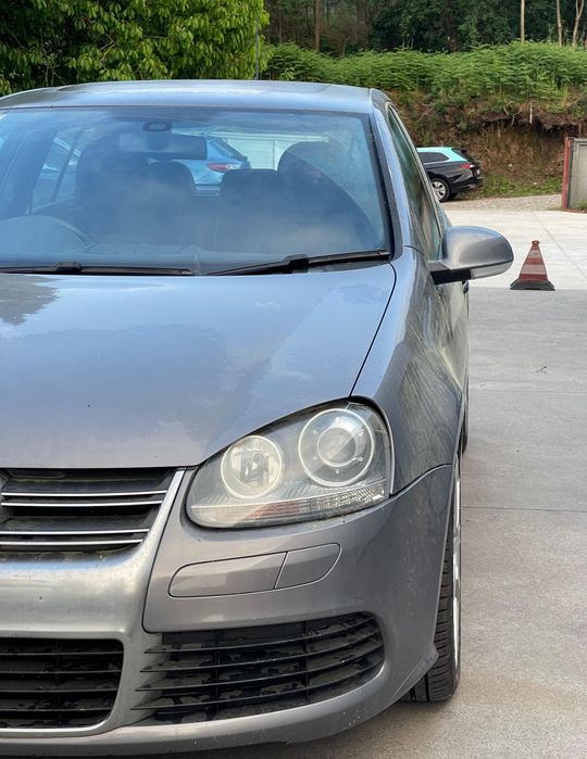 Golf r32 MK5  troco por algo do meu agrado