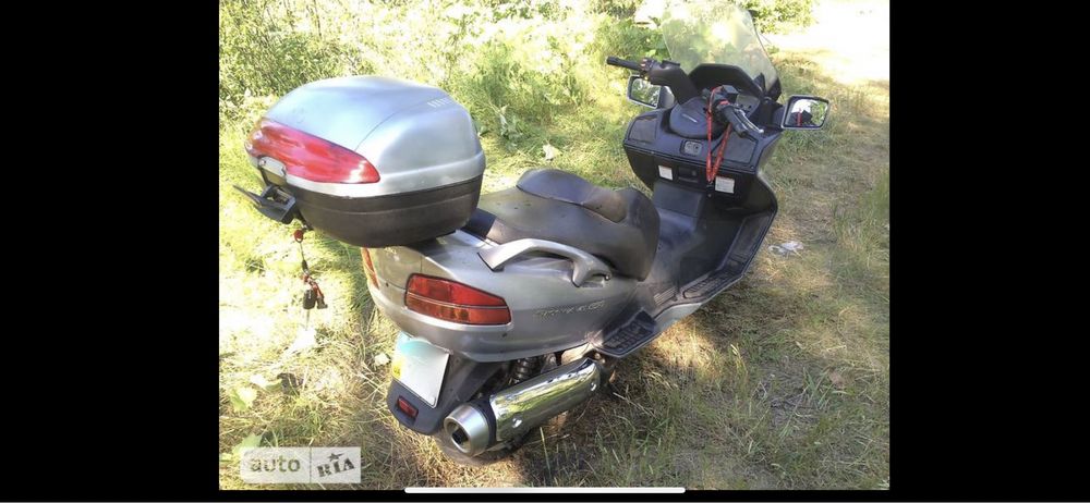 Продам Suzuki sky wave ( Burgman) 650 2002 года