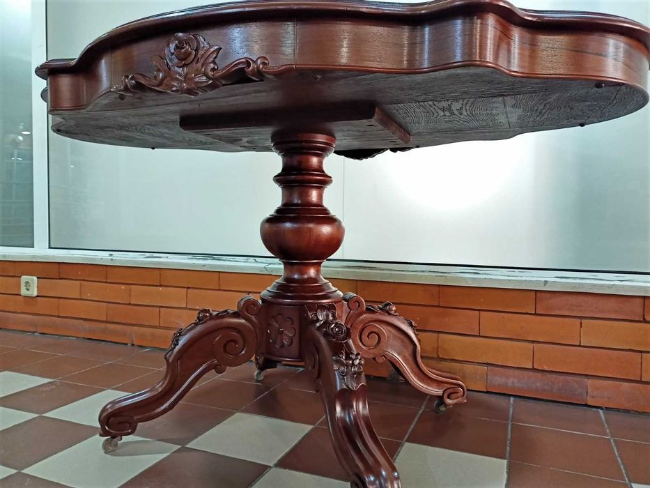Mesa Centro Mogno Cuba