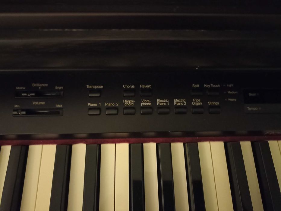 Pianino cyfrowe Roland HP 330