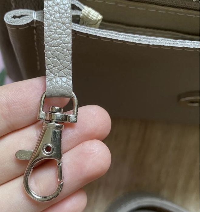 Сумочка з натуральної шкіри, нова, колір моко