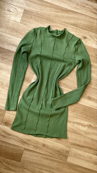 Mini sukienka od Pull & Bear