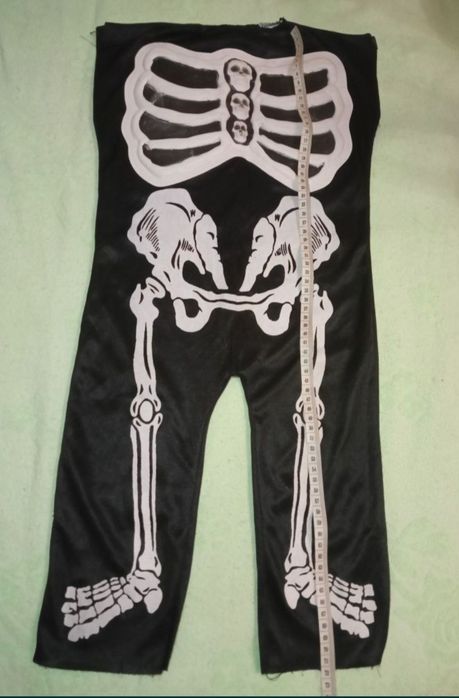 Костюм скелета на Хеллоуїн