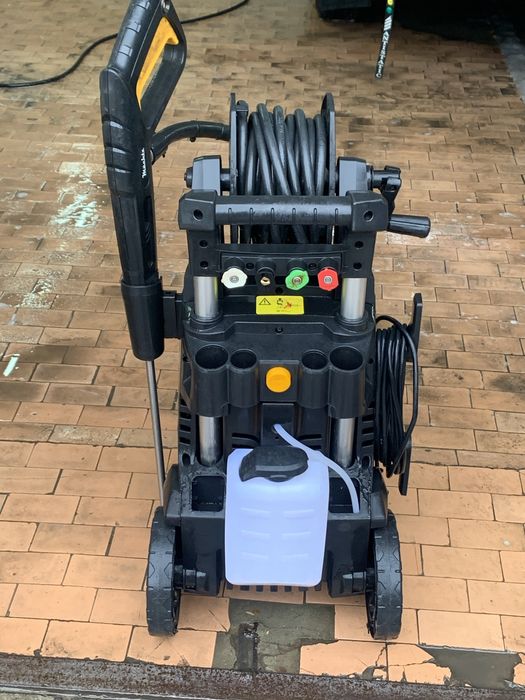 Продам мийку Machtz