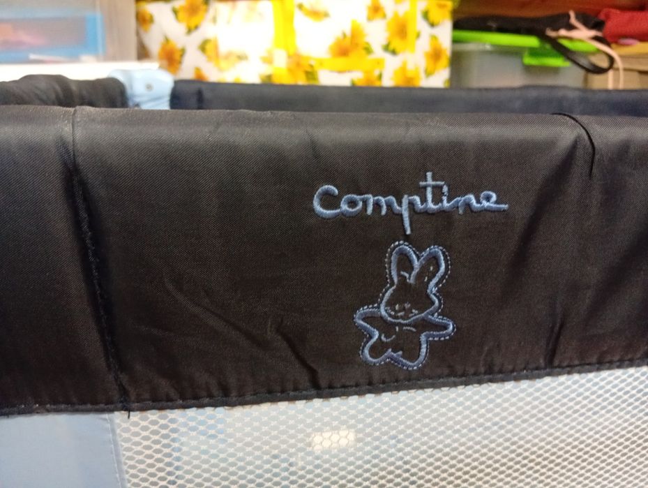 Cama de viagem .