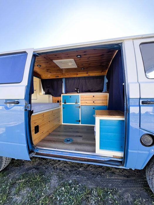 Instalações e reparos em campervans
