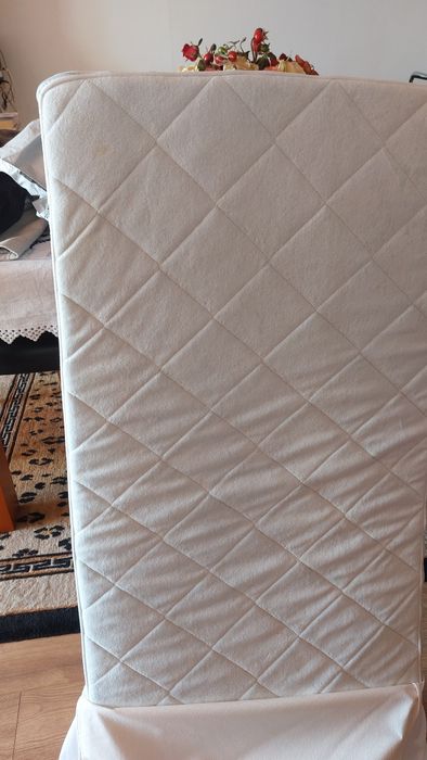 Colchão ikea cama bebé