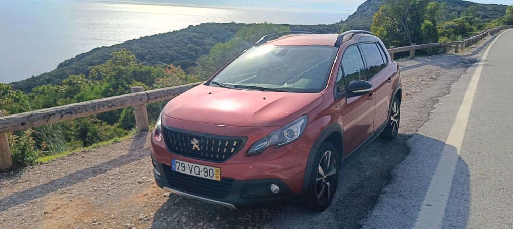 Peugeot 2008 em excelente estado