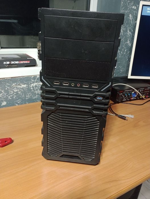 Системний блок комп'ютер i7 processor