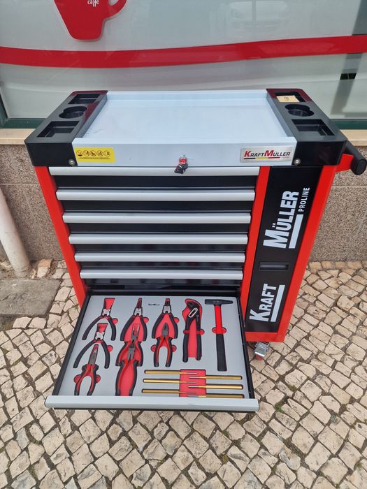 Carrinho de ferramenta de 8 gavetas 7 completas novo entrego em mãos p