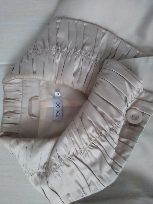 Kurtka damska. Rozmiar 48.