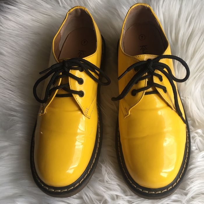 Лаковые туфли под Dr.Martens