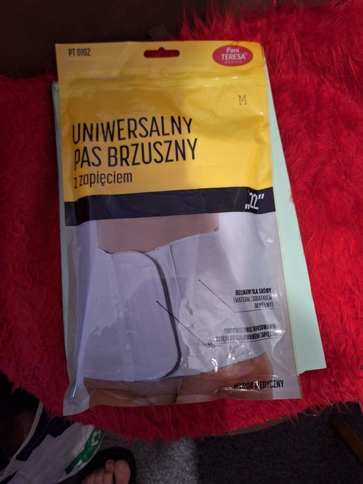 Uniwersalny pas brzuszny