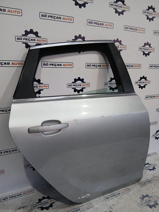 PORTA TRASEIRA DIREITA CINZA OPEL ASTRA J 1.4 16V ANO: 2011