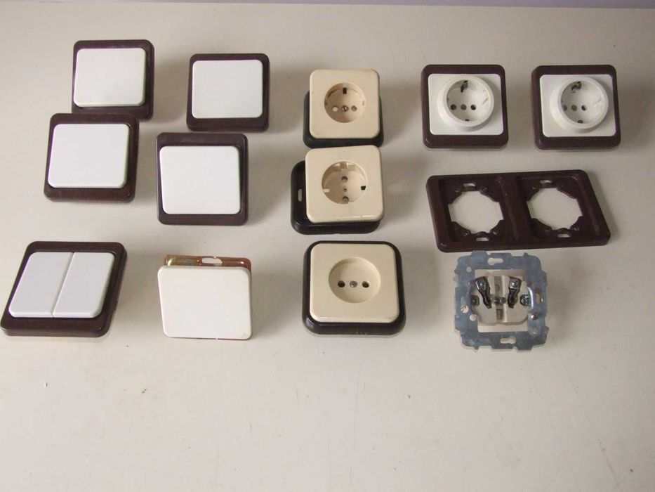 Vintage Switch and Socket Set423972251171573761