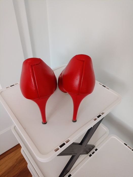 Sprzedam buty szpilki Wojas