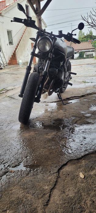 Xj 600 cc de 92 vende se ou troca se tambem vendo a scooter
