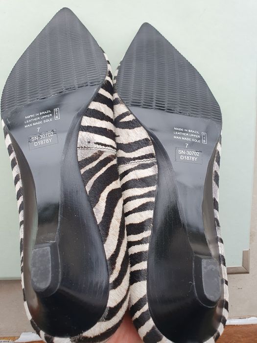 Buty z motywem zwierzęcym marki Soho Lab (37.5)
