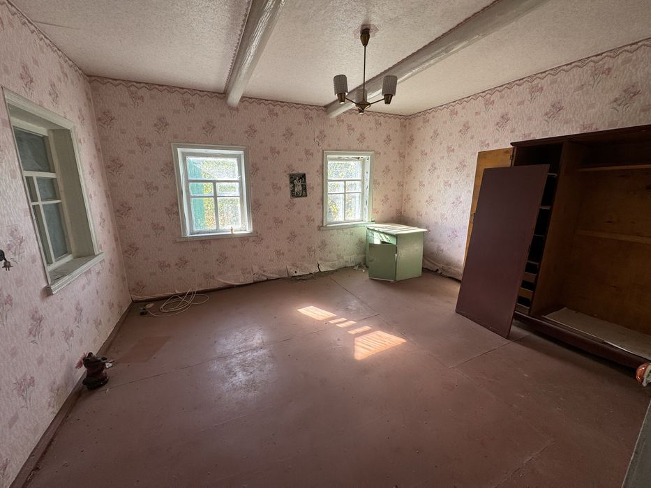 Продаж будинок 3 кімн, ділянка 20 сот 4300$ без комісії