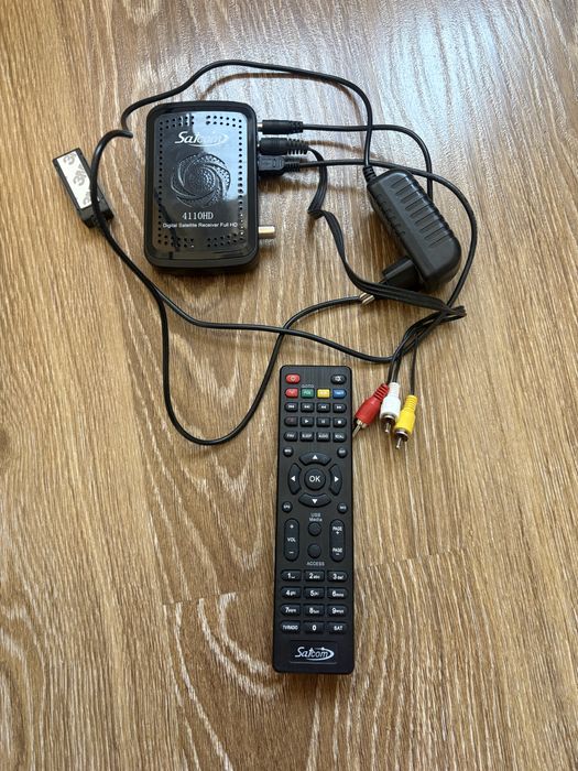 Супутниковий ресивер Satcom 4110 HD