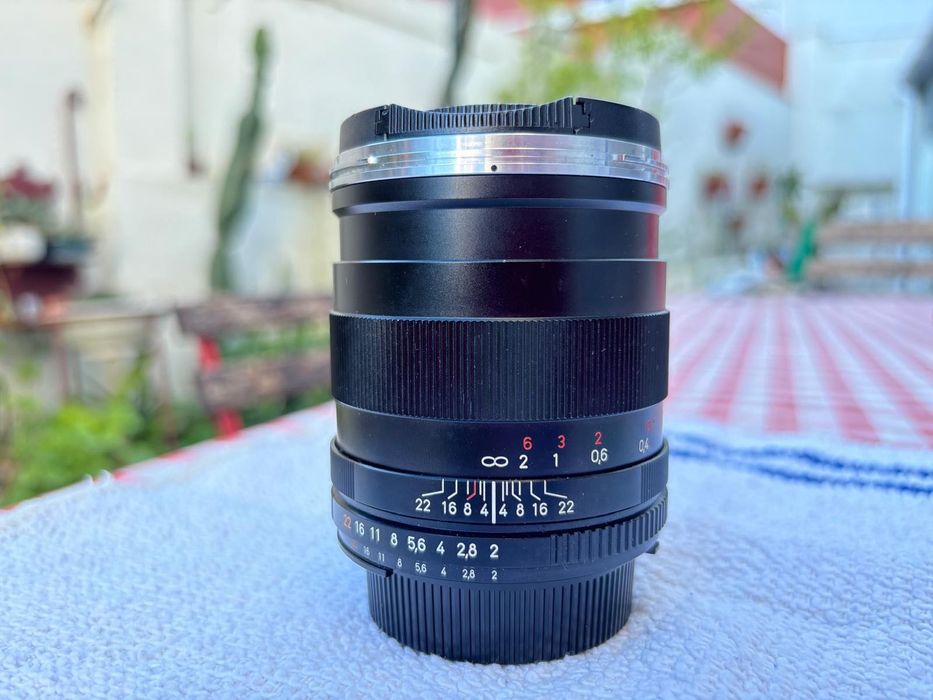 Lente Zeiss 28mm ZF.2