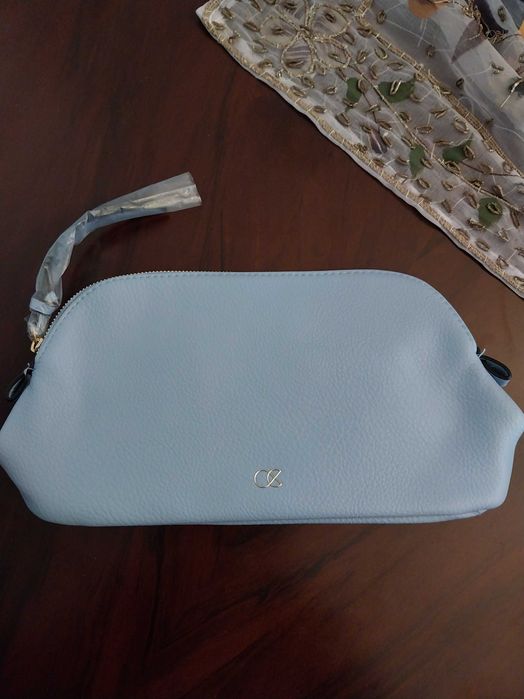 Bolsa Hay Azul, Clutch Nova, Oriflame