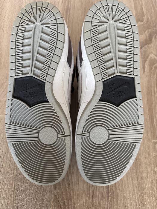 Sprzedam buty nike 42