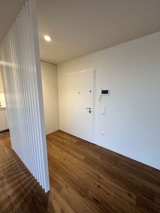 Exclusivo T2 Novo a Estrear | Condomínio Privado | Garagem Box para 2 Viaturas