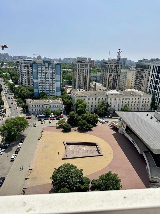 Пентхаус в ЖК Бельэтаж! Улица Леонтовича/Театр Музыкальной Комедии 1I3