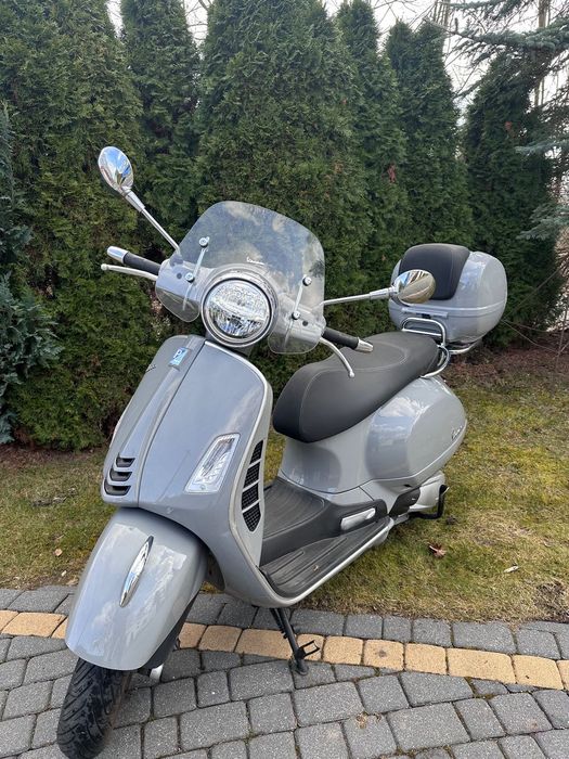Vespa GTS Vespa 300 GTS faktura VAT