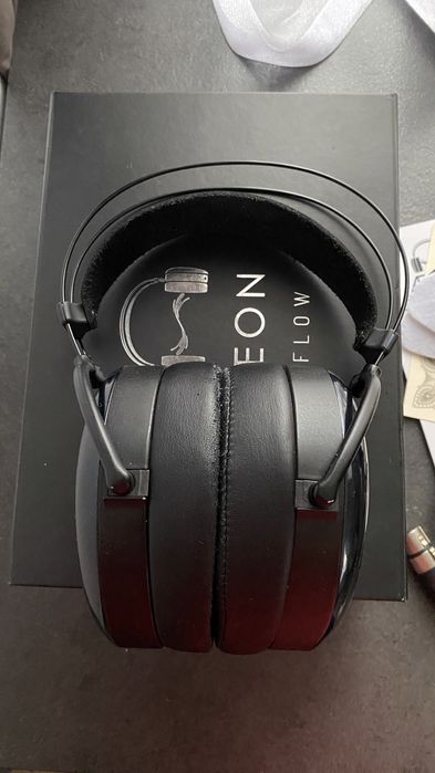 Aeon Flow магнітопланарні Mr. Speakers ÆON Flow Dan Clark