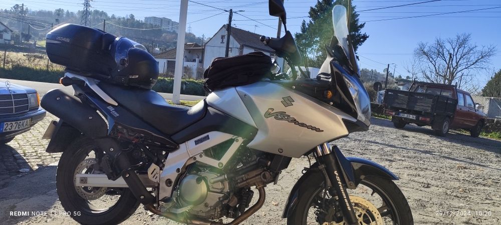 Suzuki vtrom 650