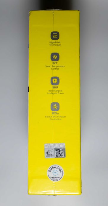 Інтелектуальна зарядна станція Baseus 240W GaN Charger 5-в-1 НОВА