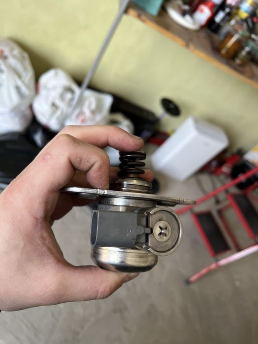 ТНВД / Паливний насос BMW / MINI Cooper 1.6 Turbo (N14 N18 N20) Bosch 13517588461
