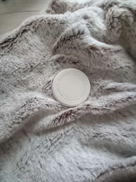 Koc rozgrzewający Beuer