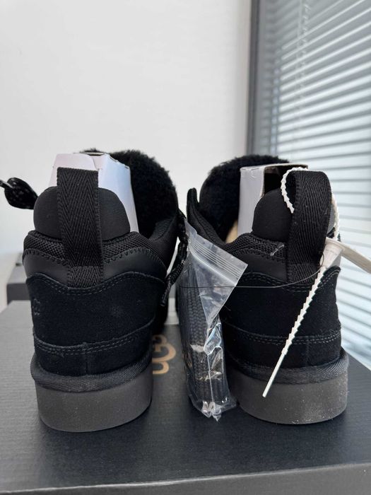 UGG Lowmel Black-Rozmiar 41