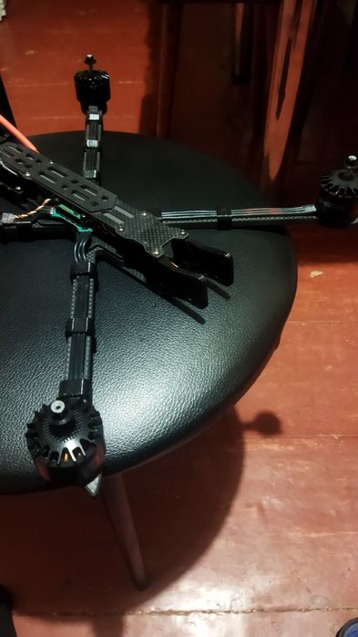 Дрон 10 квадрокортер