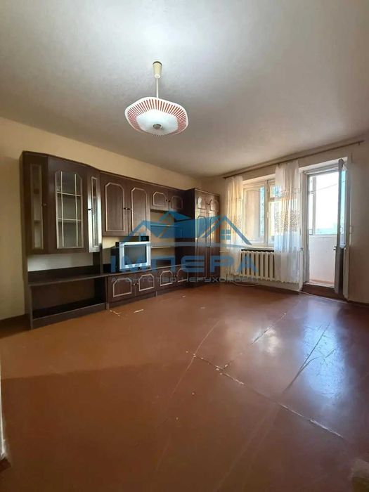 Продаж 1к квартири на Алмазному. 40м2. Цегла