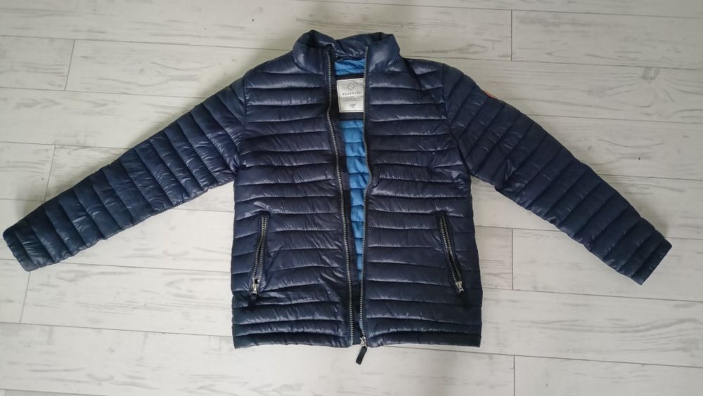 Sprzedam kurtkę wiosenną Reserved r.158