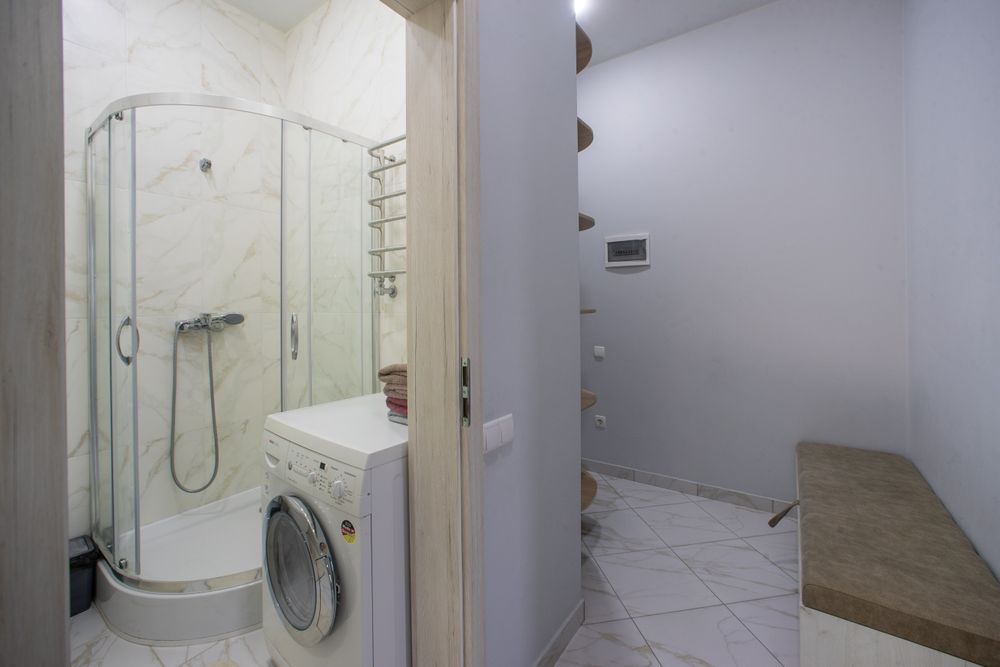 Старе місто 2 кімнатна квартира.