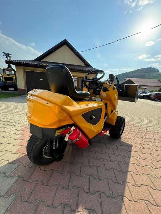 Miniładowarka APS K1030 bardzo zwrotna mała ładowarka na 3 kołach 2025