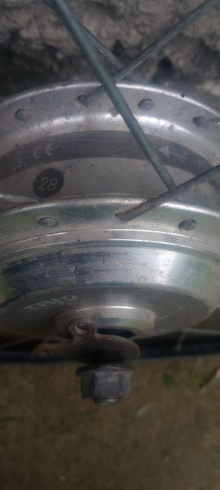 Мотор колесо заспицьоване 250 ват 36 вольт в 28 ободі