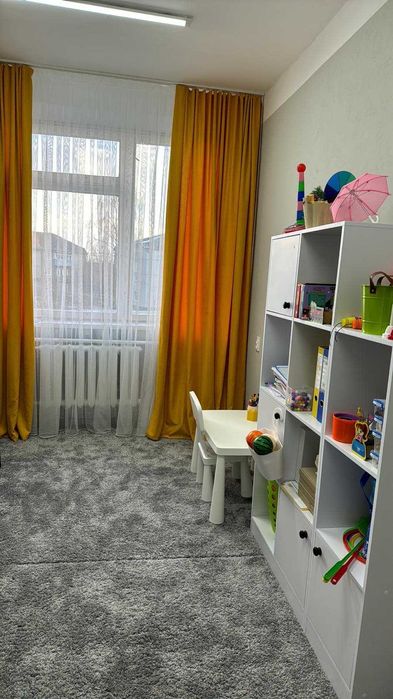 Продам приміщення 210 м.кв. центр м. Володимир