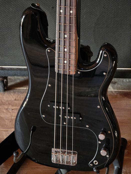 Fernandes Precision Bass 1985