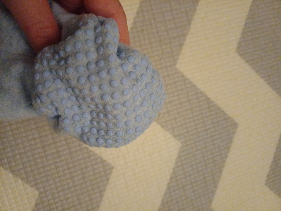 Kombinezon wiosenny niemowlęcy rozmiar 68